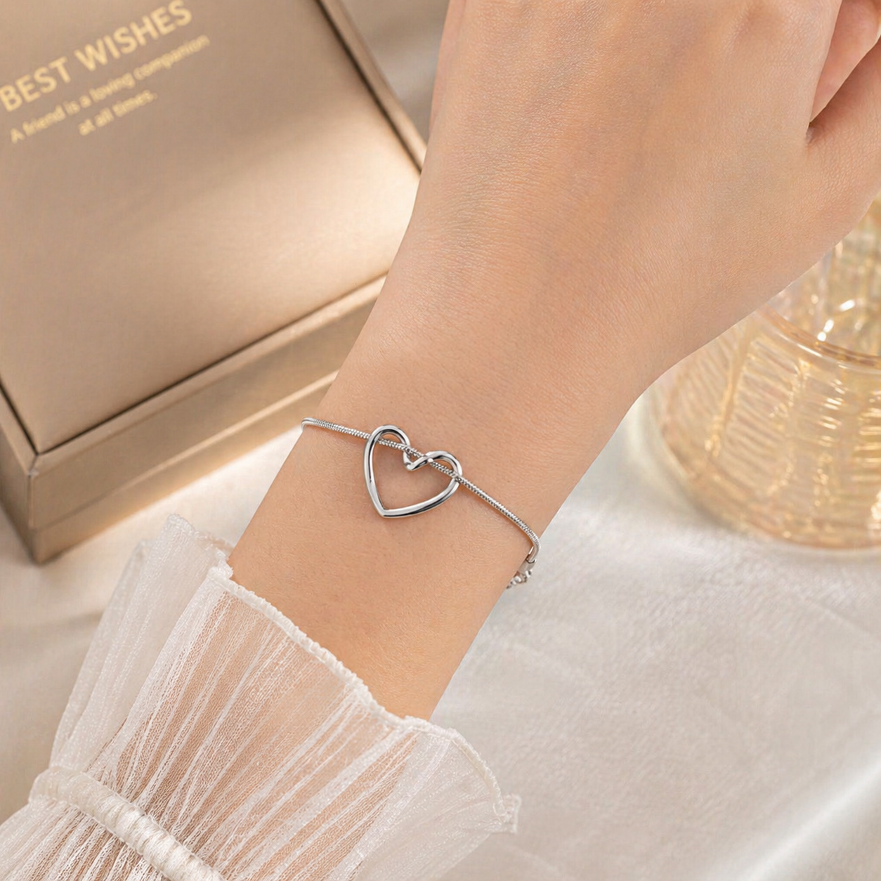 Bracelet cœur femme acier inoxydable doré & argenté – Bijou minimaliste élégant et résistant