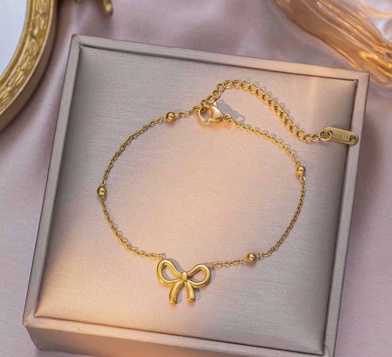 Bracelet nœud femme acier inoxydable doré & argenté – Bijou fin élégant et intemporel